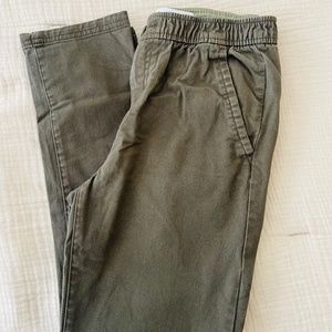 Old Navy Olive Green Twill Taper Pull On Pants Boys Husky Sz Large 10/12